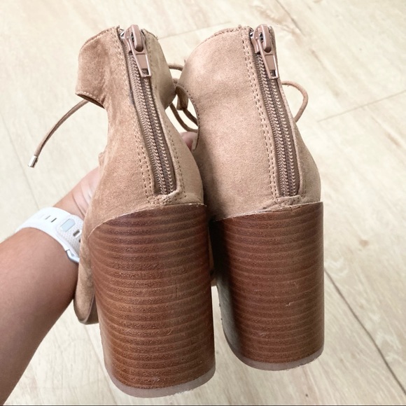 Aldo Astievia Gladiator Lace Up Heeled Sandals Tan - Picture 5 of 9